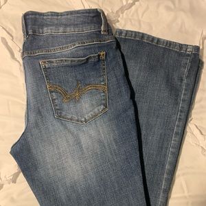 Women’s wrangler boot cut jeans 11 x 30